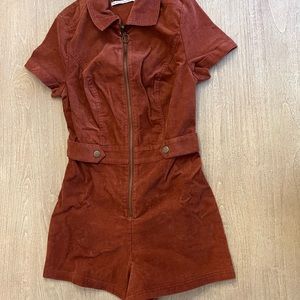 NWOT UO 70s ROMPER